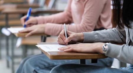 وفاة طالبة توجيهي بعد تقديمها امتحانها الأول