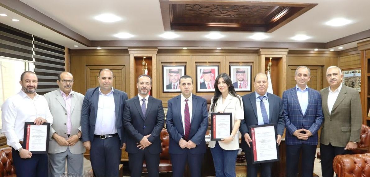 البلقاء التطبيقية تتسلم ثلاث شهادات جودة دولية لمركز العقبة للتعليم والتدريب البحري