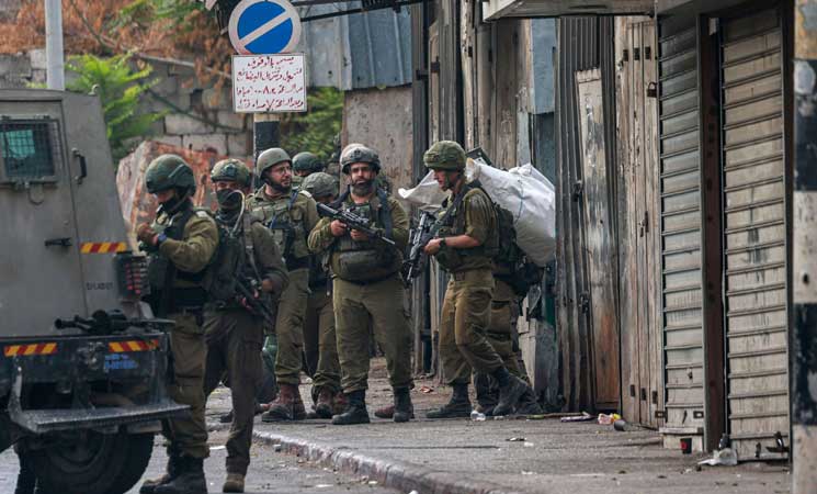 الضفة.. إصابة 25 فلسطينيا بمواجهات مع جيش الاحتلال في نابلس