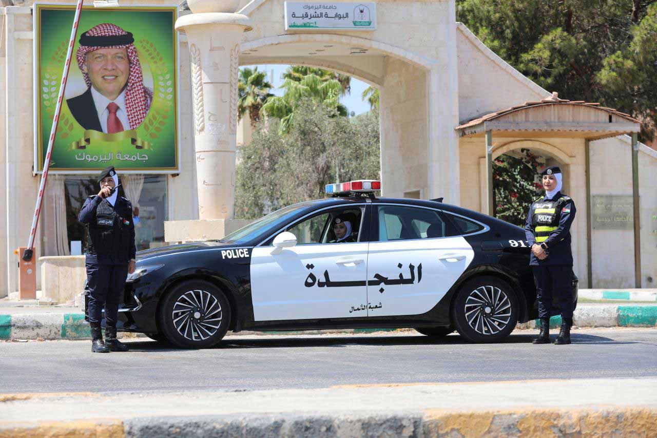 الأمن العام يوسع انتشار دوريات النجدة للشرطة النسائية- (صور)