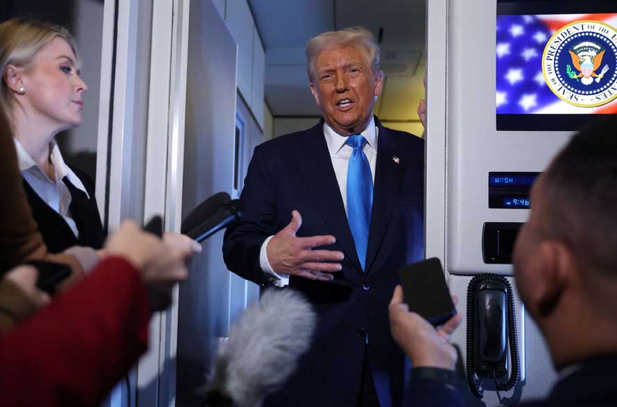 ترامب: وقف إطلاق النار صامد ولإسرائيل الحق في الرد على أي هجوم