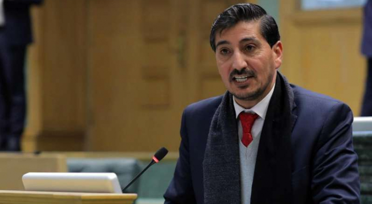 القطاونة يندد بإقصاء نواب وتلاعب بمواعيد اجتماعات اللجان 