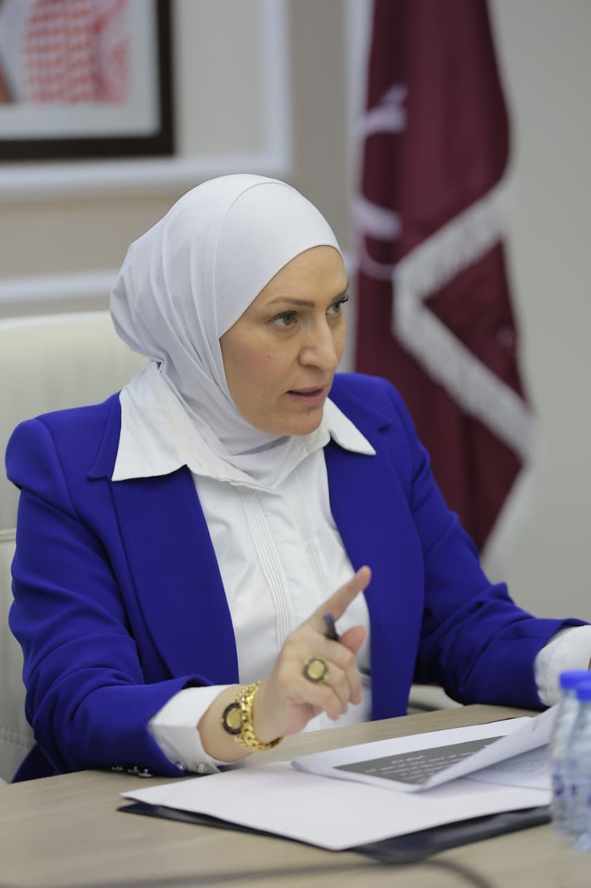 الجراح تفتح النار على 