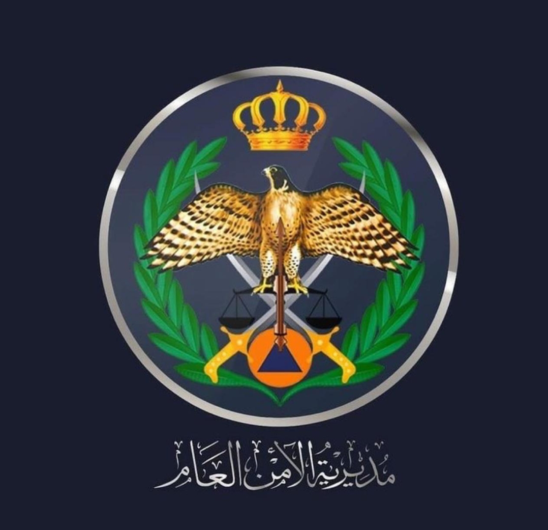 الامن العام :الدفاع المدني يخمد حريقاً شب في مستودع يحتوي على أخشاب في محافظة العاصمة 