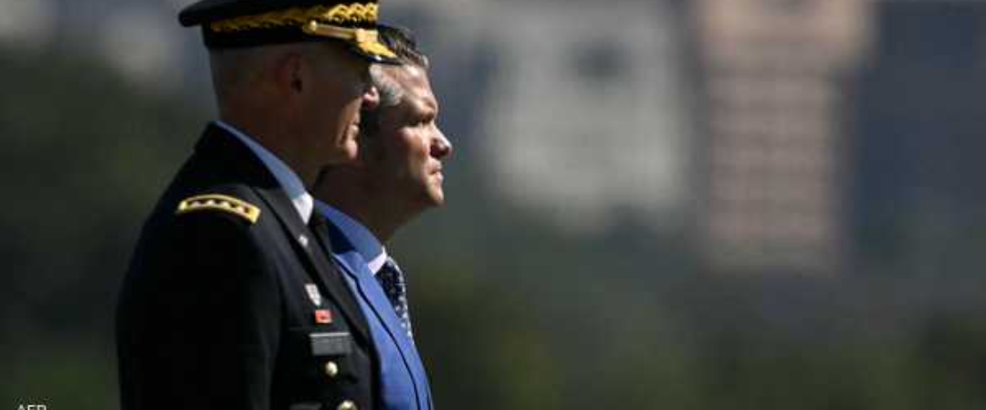 وزير الدفاع الأميركي يطلب من رئيس الأركان الاستقالة