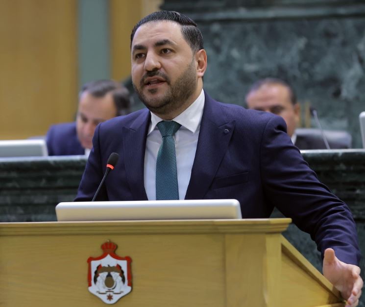 إشادة نيابية بمادة في قانون التربية تتعلق بفلسطين والأراضي العربية المحتلة 