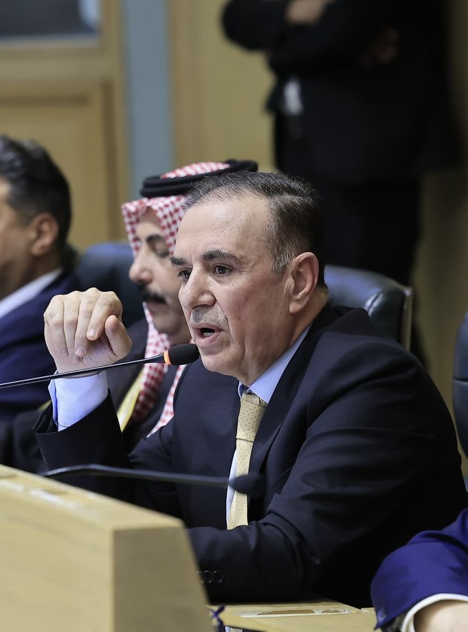 الزعبي يفجّرها: اتفاقية الثروات تُكبّل الدولة وتضرب السيادة (تفاصيل) 