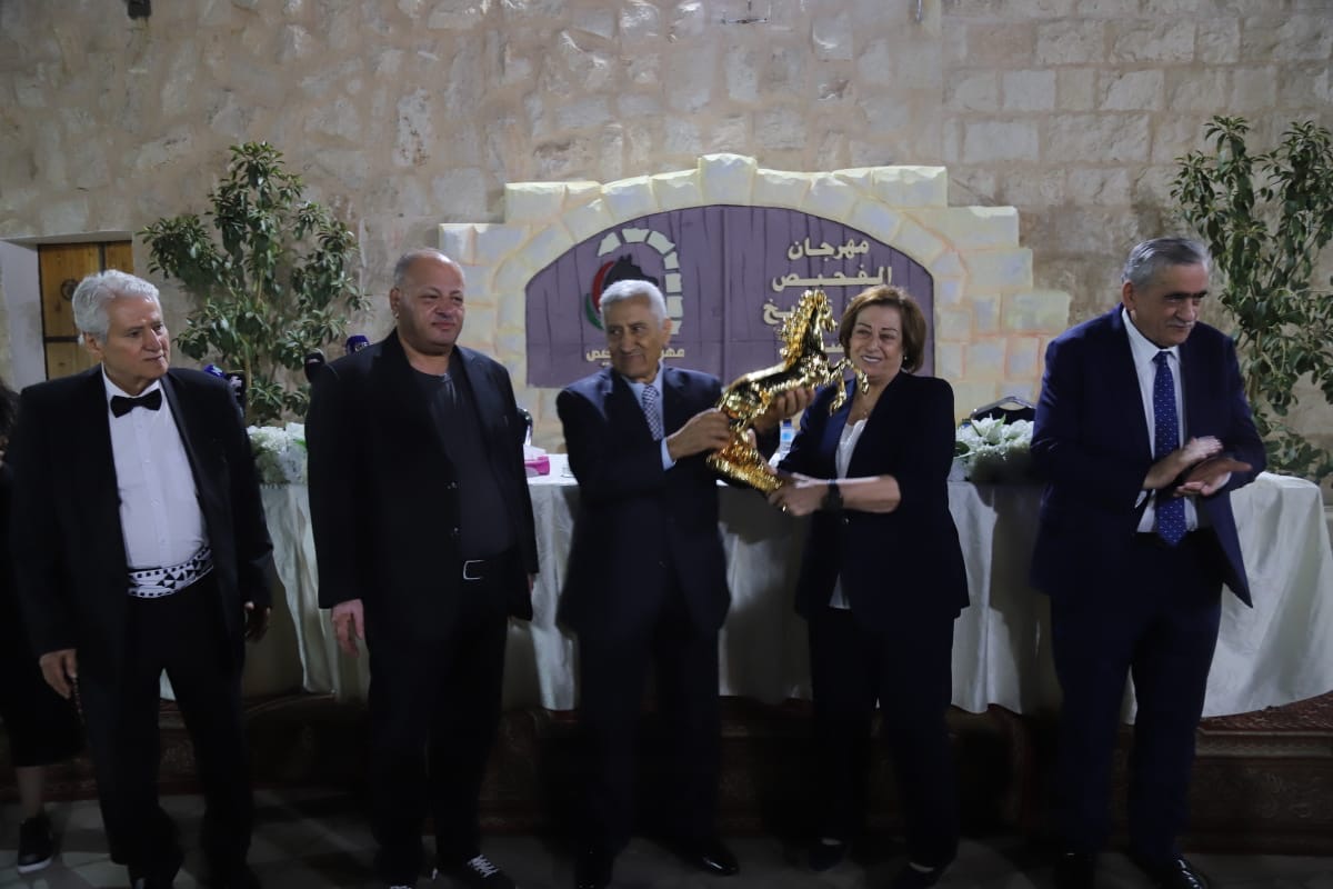  مهرجان الفحيص  يكرم نخبة من مبدعي الأردن برعاية عبدالله النسور