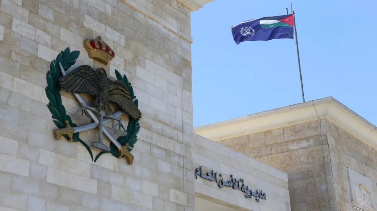 إحالة طالب اعتدى على معلم في الشونة الشمالية إلى الجهات القضائية