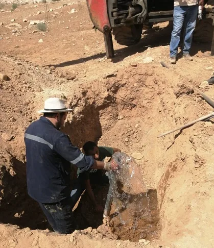 المياه: ضبط اعتداءات على خطوط رئيسية بالموقر
