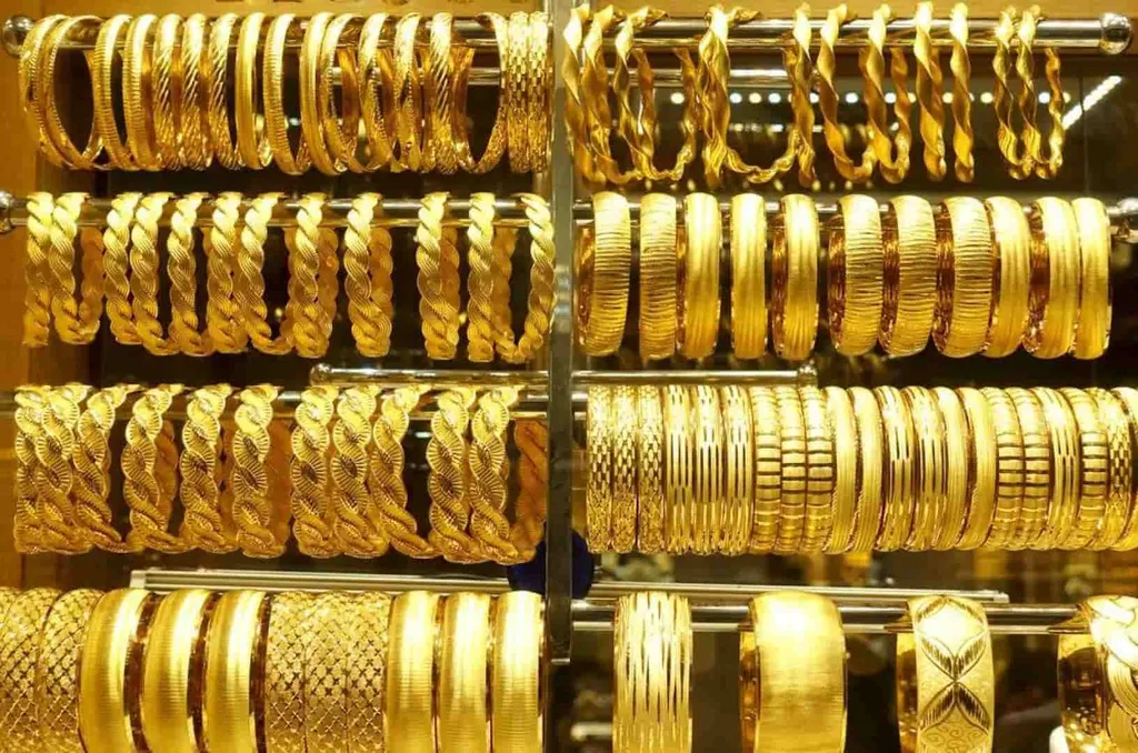 73.8 ديناراً سعر غرام الذهب محلياً