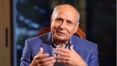 الأحزاب؛ شعر أم نظم!
