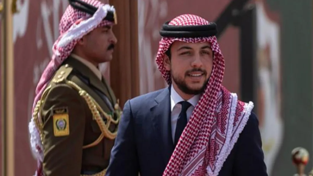 مندوبا عن الملك.. ولي العهد يلقي كلمة الأردن في القمة العربية بالجزائر غدا