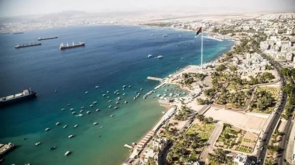 استثناء 34 منشأة من حظر الجمعة في العقبة