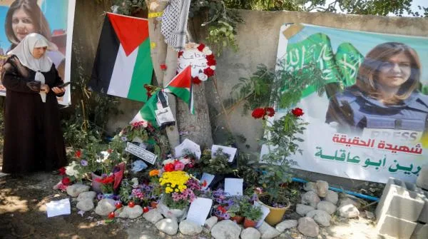 مدعي عام المحكمة الجنائية الدولية يتسلم تحقيقا فلسطينيا باستشهاد أبو عاقلة