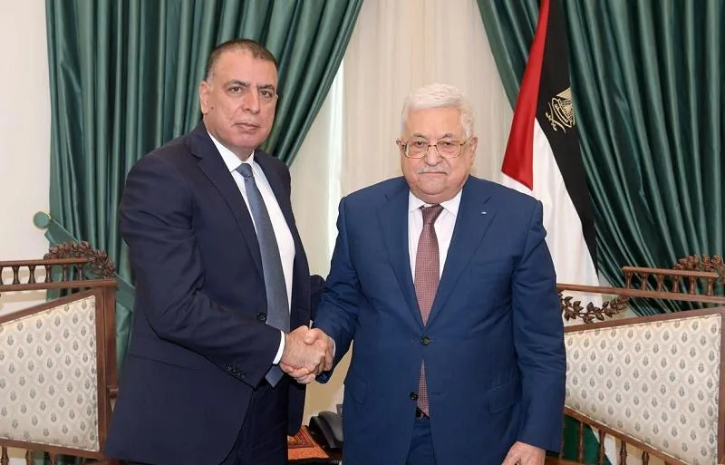 الفراية ينقل تحيات الملك إلى عباس