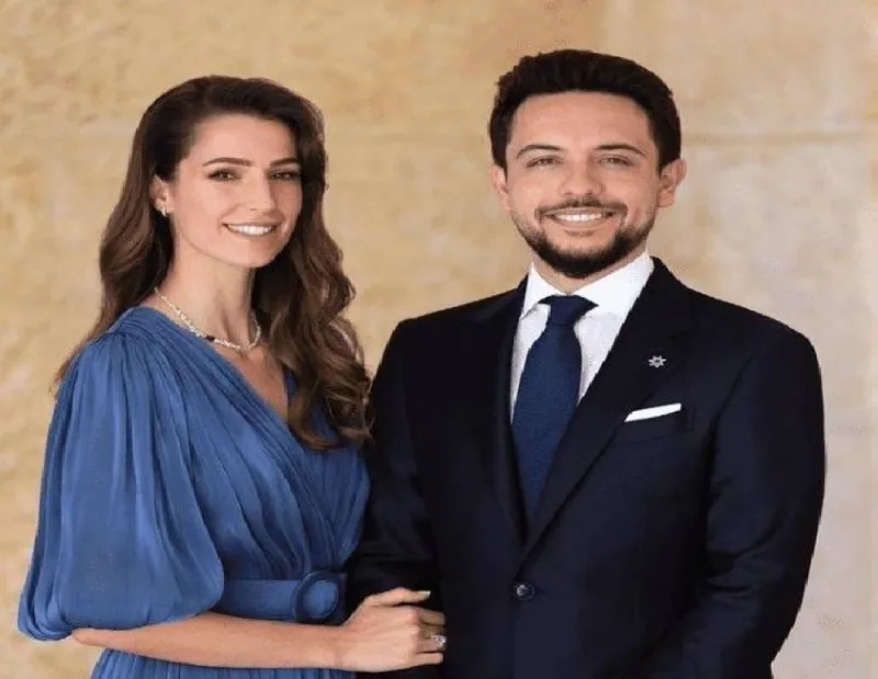 أول تعليق من ولي العهد بعد خطوبته