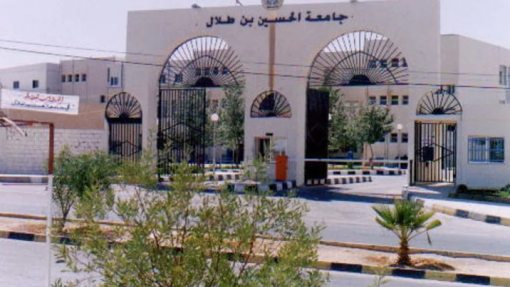 رئيس جامعة الحسين: سنتعامل بخصوصية مع غياب الطلبة بسبب اضراب الباصات