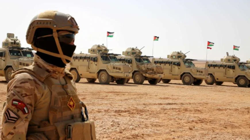الجيش: مقتل مهرب والقبض على آخر على الحدود الشرقية