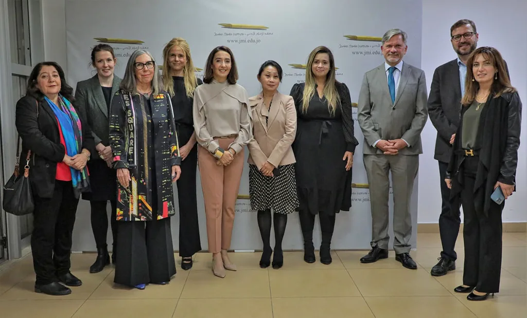 الأميرة ريم علي: إعداد دليل يضع الصحافيين على درب الحقيقة بتغطية أخبار المهجرين واللاجئين
