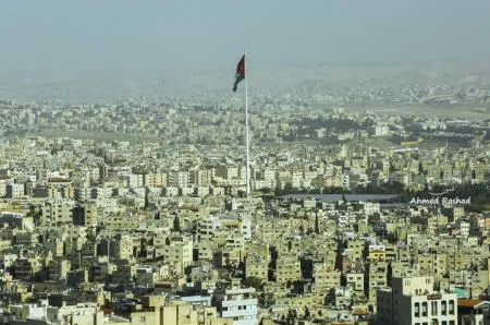 تقرير: نصف الأردنيين يرغبون في الهجرة