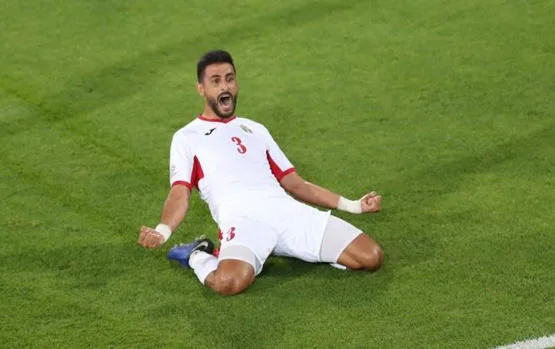 الوحدات يرفض شرط خطاب