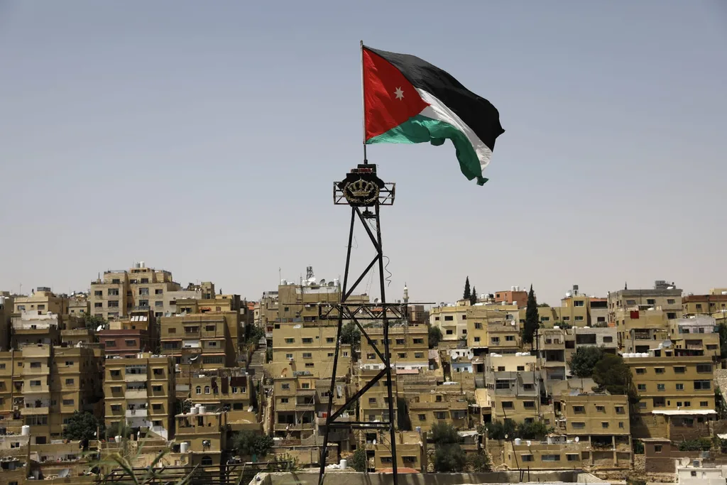 ديه: الأردن لم يساوم على مواقفه رغم الثمن الاقتصادي