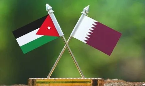 رئيس وزراء قطر يستقبل السفير الأردني