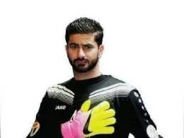 السلط يخطف لاعب الوحدات