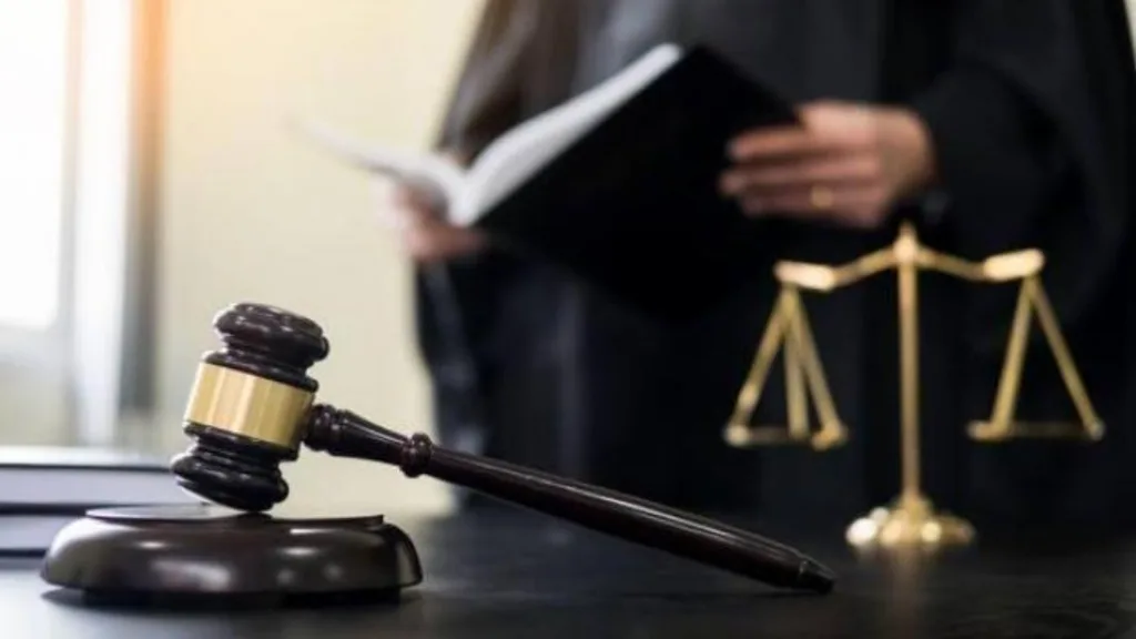 الجنايات تقضي بعدم مسؤولية عشريني عن هتك عرض أربعيني لثبوت رضا المشتكي