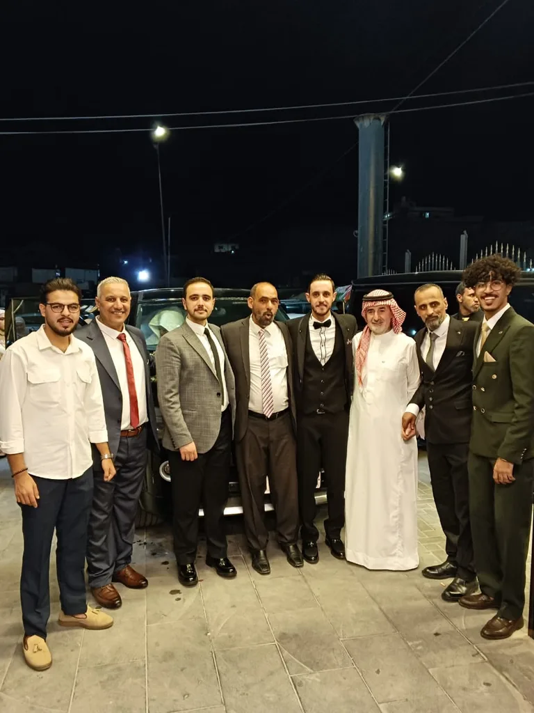 قطيشات يهنئ احمد الخرابشه بمناسبة زفاف نجله