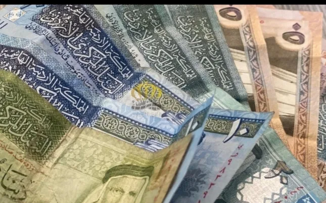 الأمين العام للمالية: الحكومة ستقترض 2.3 مليار دينار العام المقبل