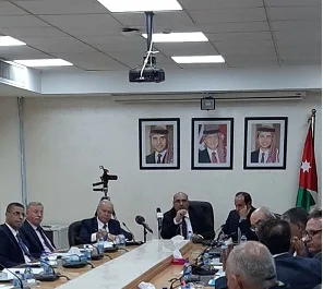 المعاني : عندما تنتهي الواسطة نقوم بالقبول المباشر في الجامعات