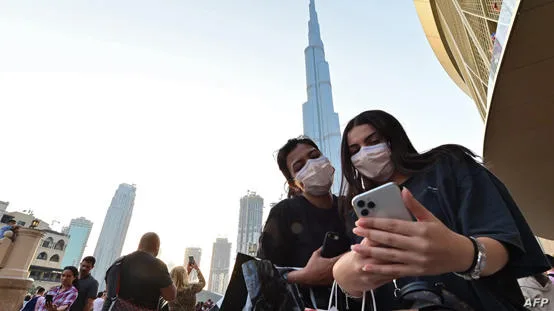 استئناف الحركة الاقتصادية في دبي (17) ساعة يوميا