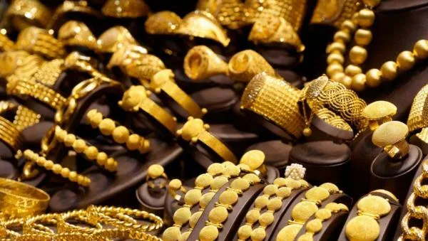 انخفاض أسعار الذهب محليا في التسعيرة الثانية 40 قرشا
