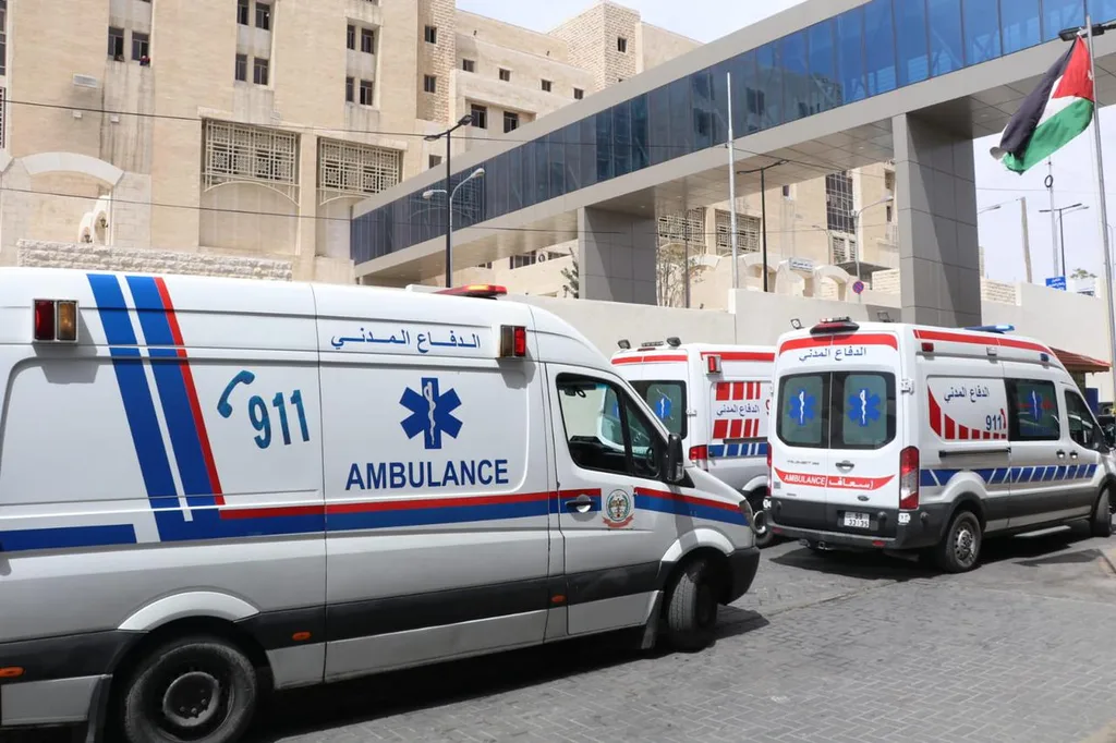الأمن يوضح حول انهيار جزء من بناية في عمّان