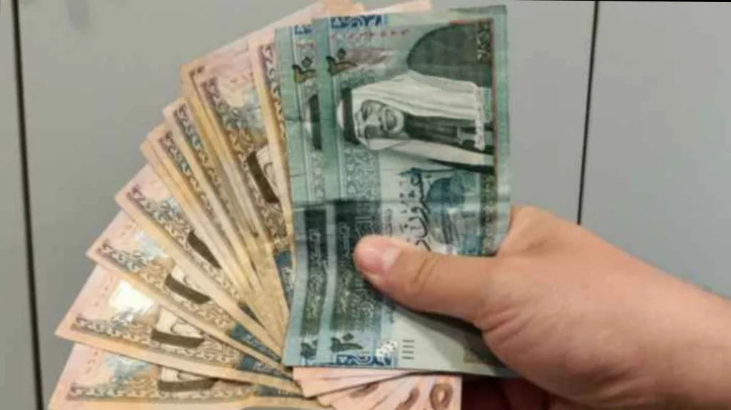 تأجيل القروض وحبس المدين على طاولة الحكومة والنواب