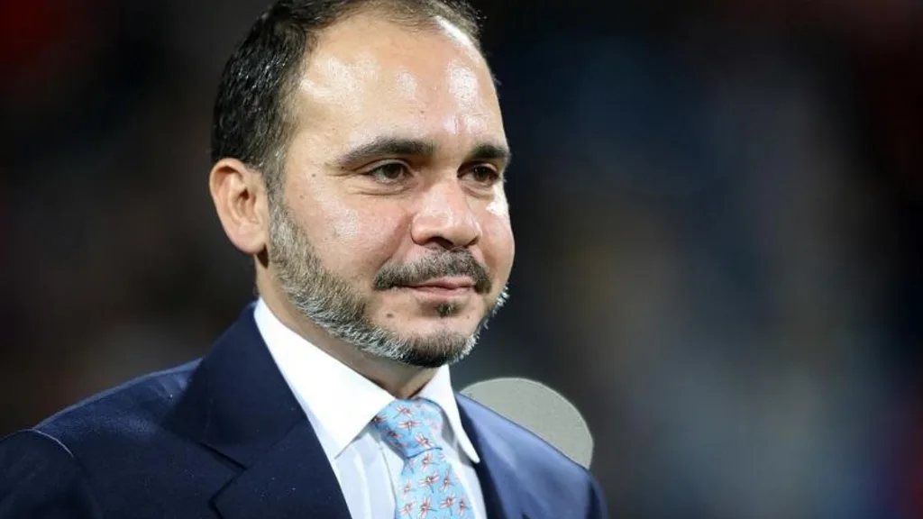 عاجل .. الامير علي يغرد حول مواعيد المباريات