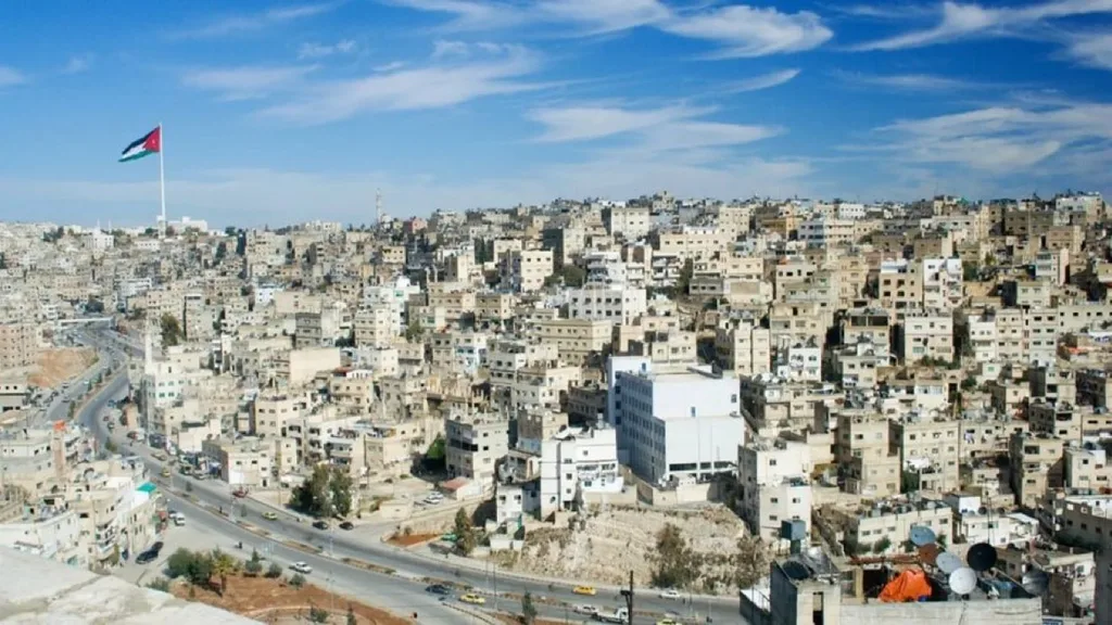 كم يبلغ عدد سكان الأردن؟