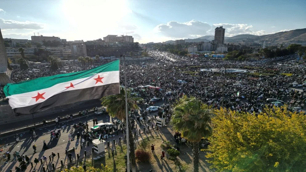 هل يستفيد الأردن من قرار رفع العقوبات الأمريكية عن سوريا؟ نائب أردني يجيب