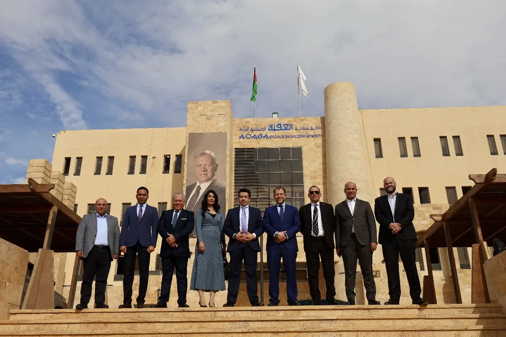 لجنة اقتصاد  الميثاق الوطني  تبحث تعزيز بيئة الأعمال في العقبة