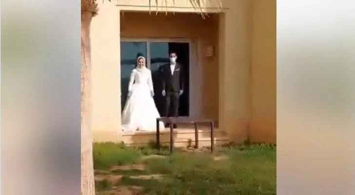 القبض على العريس الذي خالف قانون الدفاع