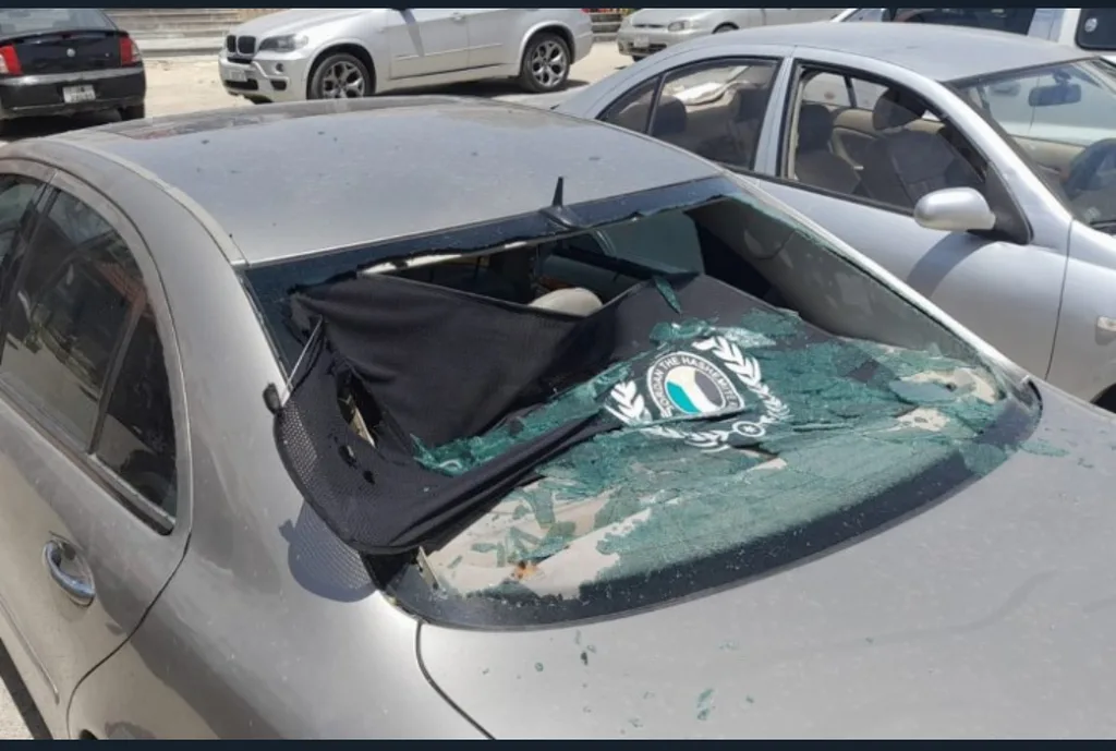 انفجار علبة “معطر” داخل مركبة في الكرك_صور
