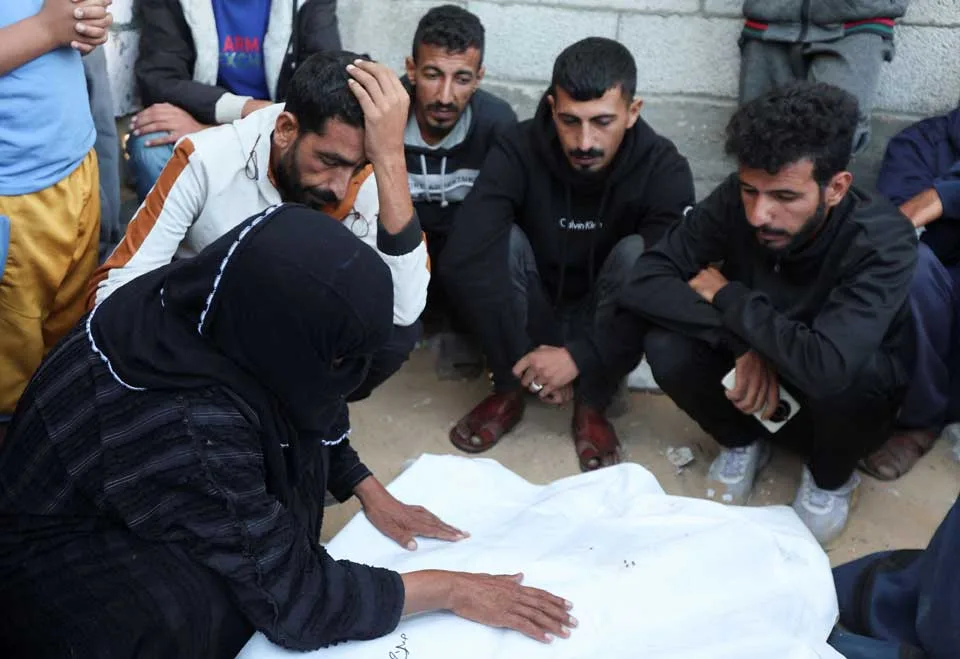 صحة غزة: استشهاد 19 فلسطينيا بنيران إسرائيلية خلال 48 ساعة- (تدوينة)