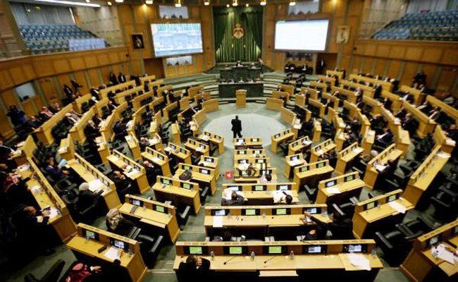 مشتركة نيابية تواصل مناقشة تنظيم مهنة المحاسبة