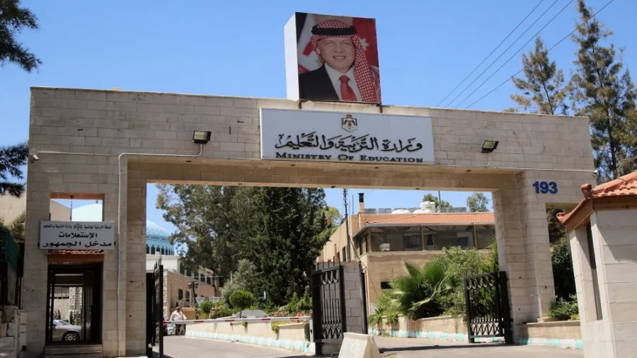 فخ الامتحانات .. هل تنتقم وزارة التربية من المنصات على حساب الطلبة