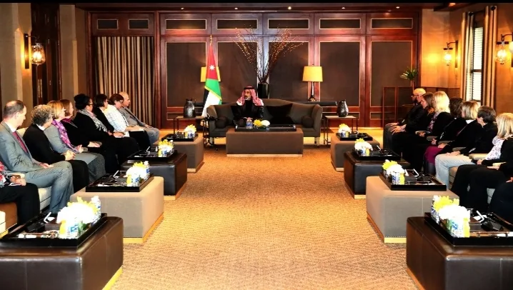 مندوبًا عن الملك..الأمير غازي يستقبل وفدًا من الكنيسة الإنجيلية اللوثرية في الولايات المتحدة