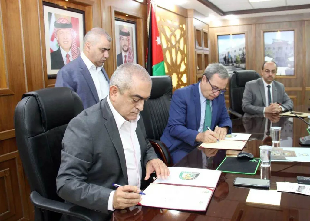 مذكرة تفاهم بين البلقاء التطبيقية والمجلس الاردني للأبنية الخضراء