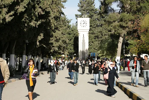 قبول 47641 طالب وطالبة في العام الجامعي