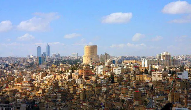 أجواء معتدلة الحرارة في المرتفعات الجبلية والسهول الأربعاء